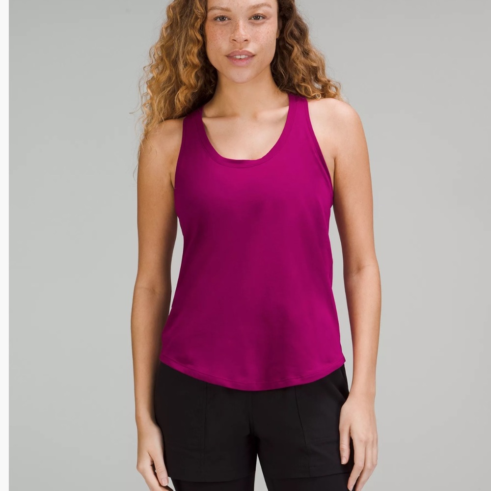 Lululemon love tank magenta size 10 EUC